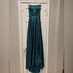 Satin Strapless Corset Back Special Occasion Dress Gown Size 2 Front Slit Green